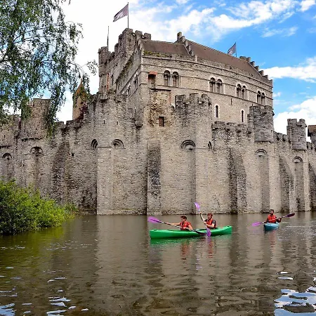 بيت للعطل 1597 Medieval Modern House خنت