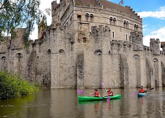 別荘 1597 Medieval Modern House ヘント
