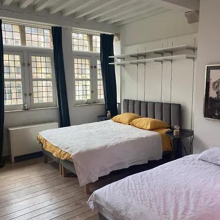 Holiday home 1597 Medieval Modern House Ghent