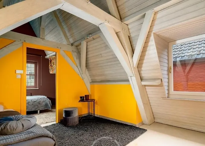 Holiday home 1597 Medieval Modern House *